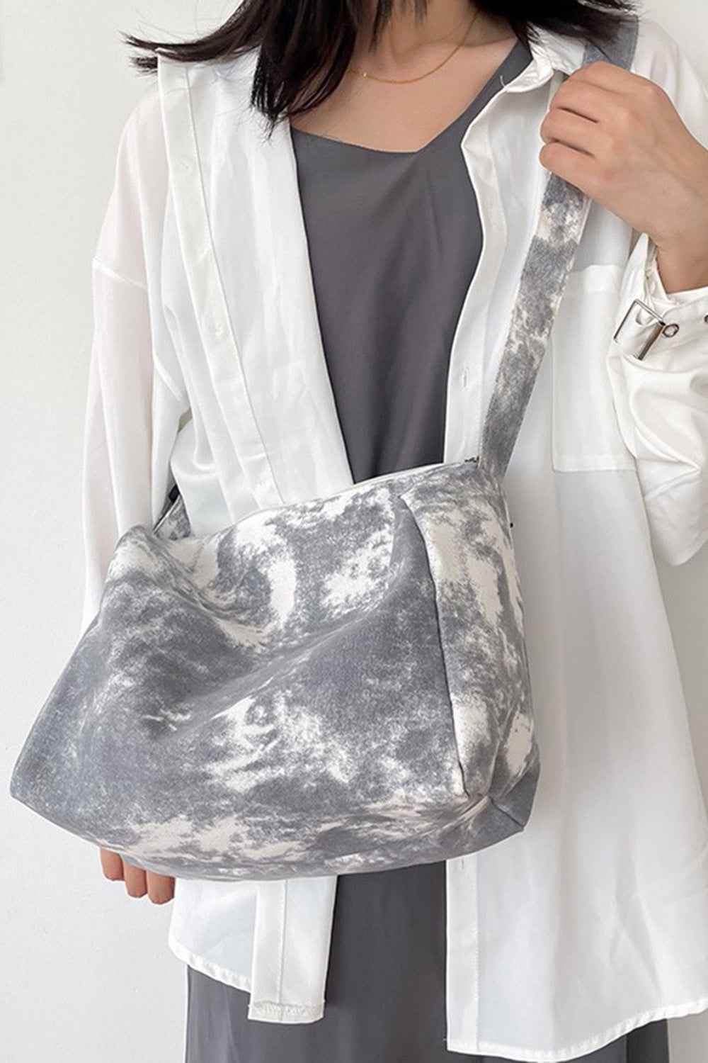 Tie-Dye Canvas Crossbody Bag for a perfect OOTD – dress to impress outfits from Amexza