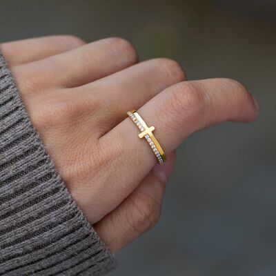 925 Sterling Silver Cross Ring for a perfect OOTD – dress to impress outfits from Amexza