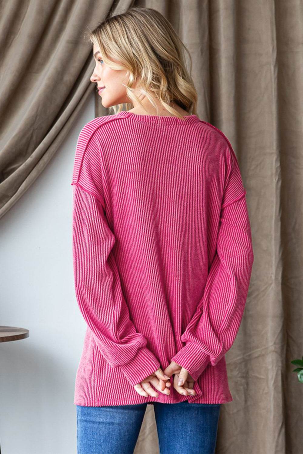 Heimish Ribbed Exposed Seam Long Sleeve T-Shirt for a perfect OOTD – dress to impress outfits from Amexza