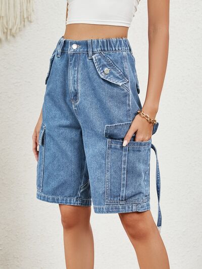 Buttoned Elastic Waist Denim Shorts with Pockets for a perfect OOTD – dress to impress outfits from Amexza