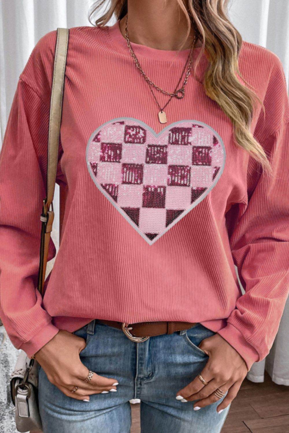 Valentine’s Day Sequin Checkered Heart Long Sleeve Sweatshirt for a perfect OOTD – dress to impress outfits from Amexza