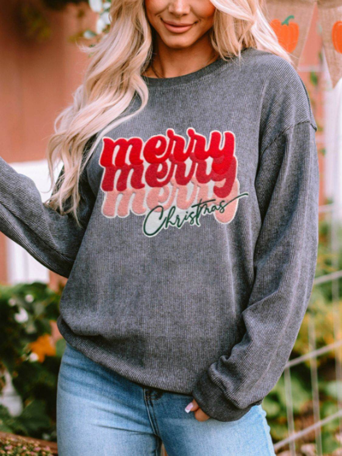 Full Size MERRY CHRISTMAS Round Neck Long Sleeve Sweatshirt - Amexza