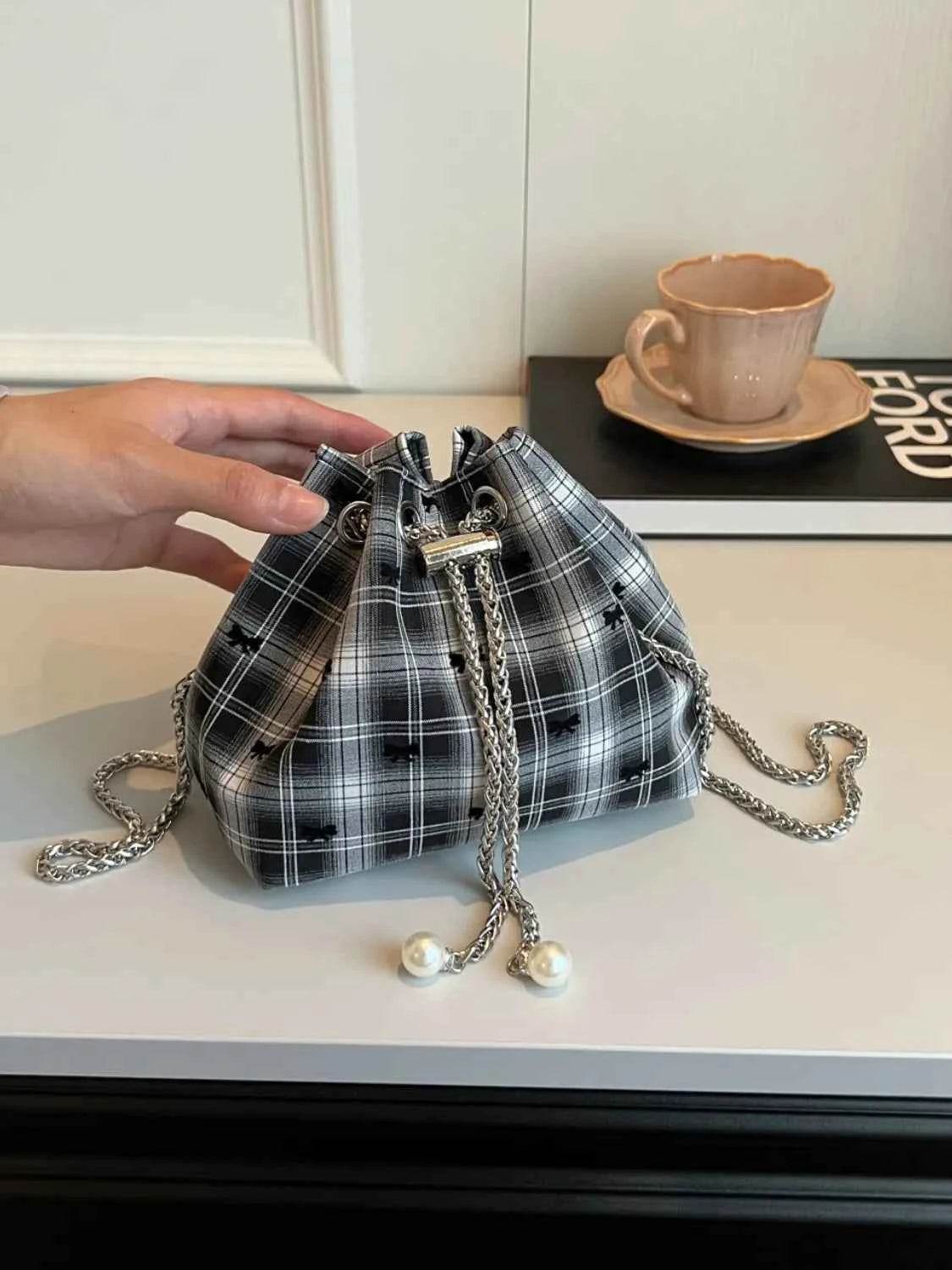 Chain Drawstring Bucket Bag Style A One Size for a perfect OOTD – dress to impress outfits from Amexza