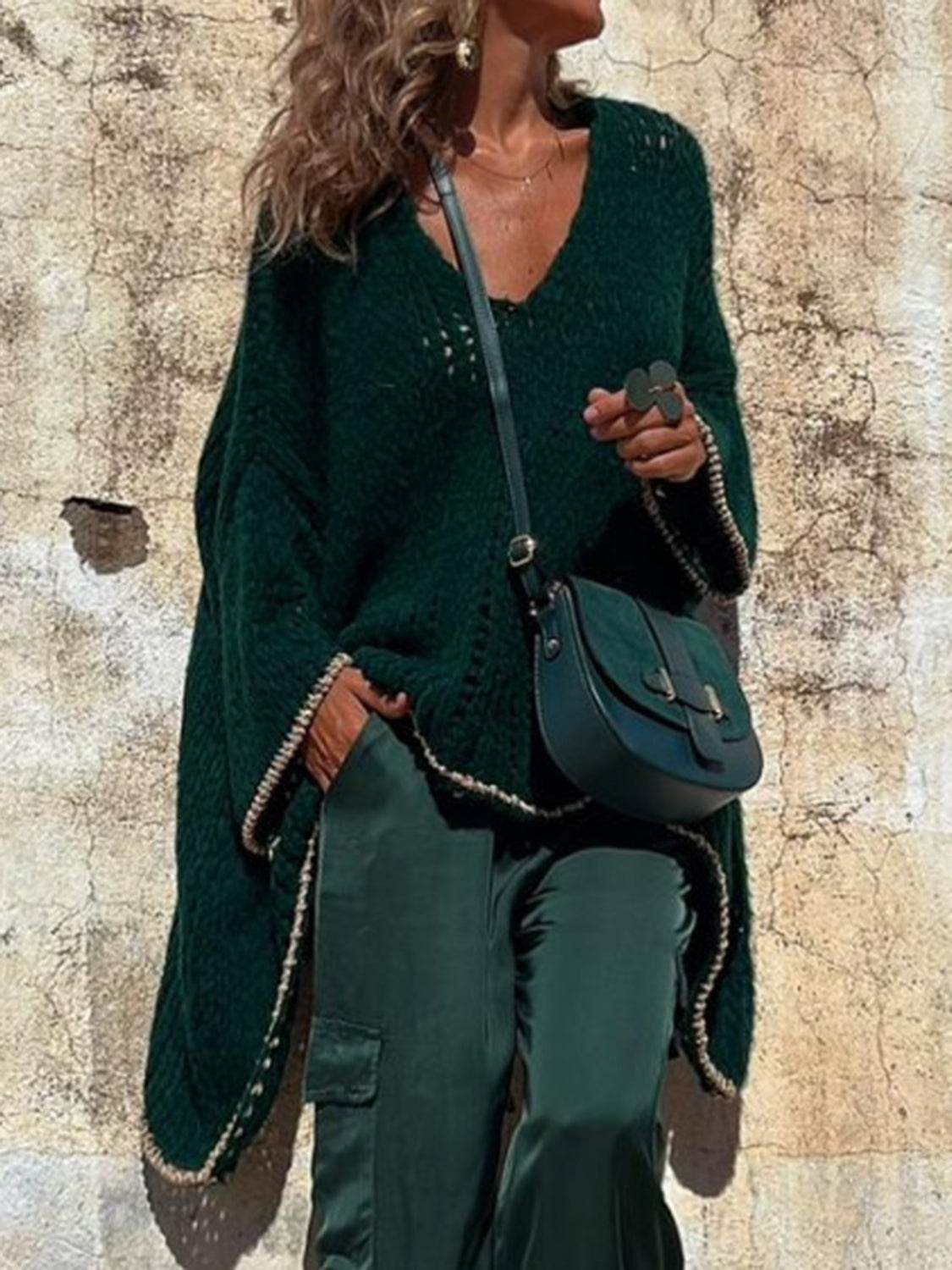 Contrast V-Neck Long Sleeve Sweater Dark Green for a perfect OOTD – dress to impress outfits from Amexza
