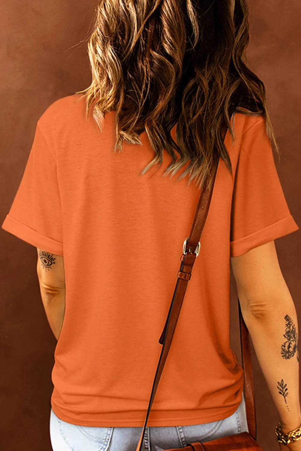 Graphic Round Neck Short Sleeve T-Shirt for a perfect OOTD – dress to impress outfits from Amexza