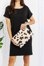Come Along Animal Print Wristlet for a perfect OOTD – dress to impress outfits from Amexza