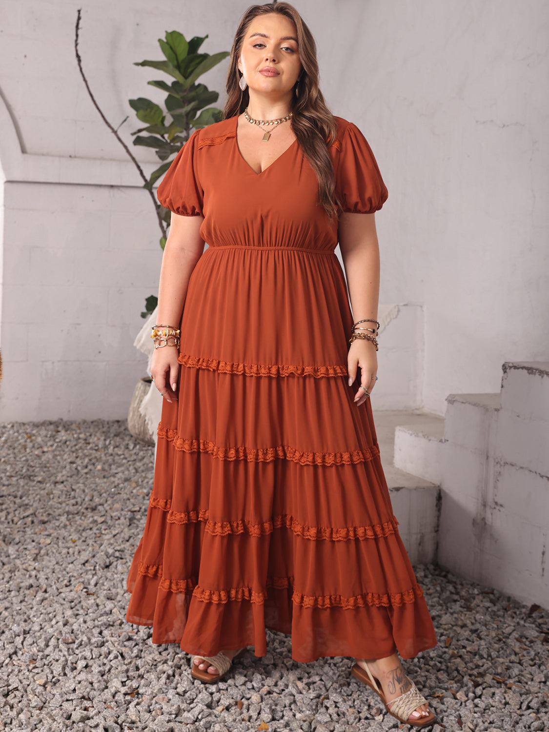 Plus Size Ruched Lace Detail V-Neck Short Sleeve Dress - Rust / 0XL