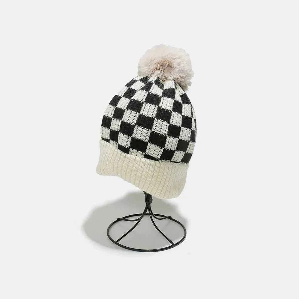 Checkered Knit Hat with Pompom Ivory One Size for a perfect OOTD – dress to impress outfits from Amexza