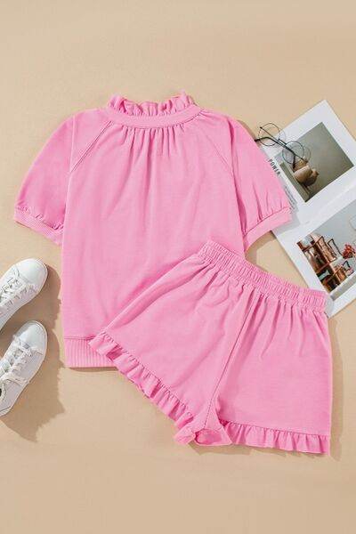 Half Zip Puff Sleeve Top and Ruffled Shorts Set for a perfect OOTD – dress to impress outfits from Amexza