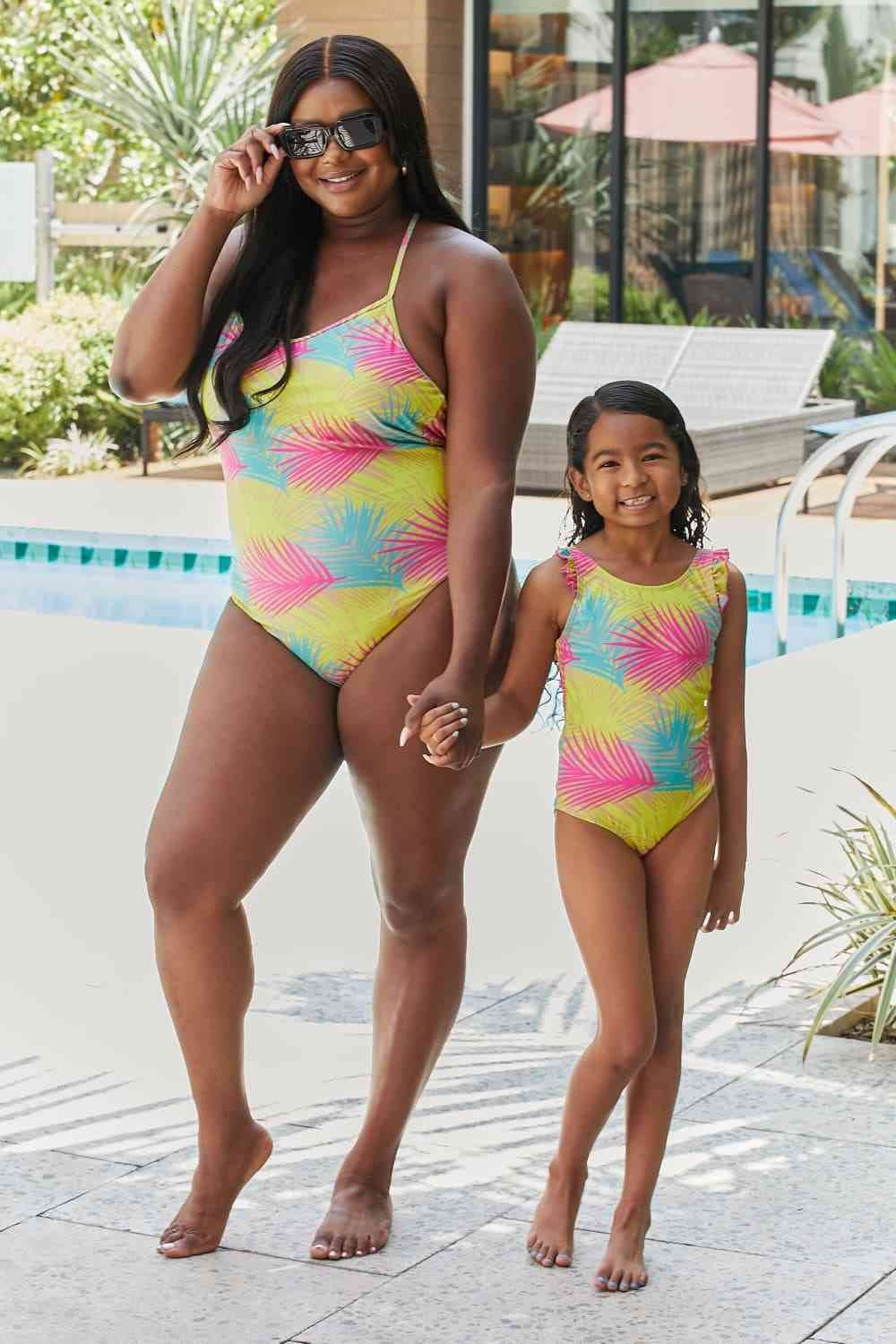 Marina West Swim High Tide One-Piece in Multi Palms Multi Palms for a perfect OOTD – dress to impress outfits from Amexza