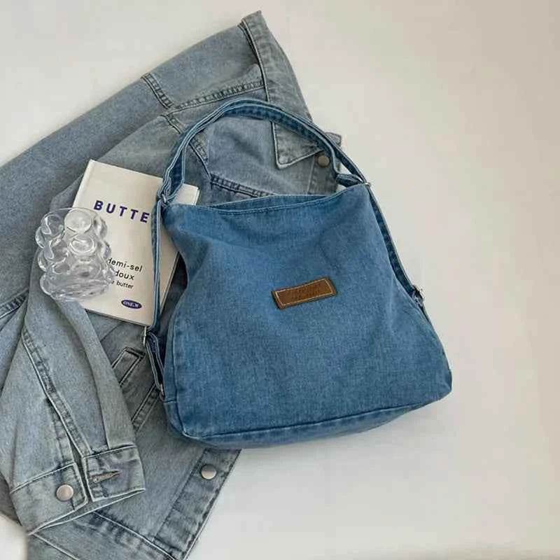 Adjustable Strap Denim Shoulder Bag for a perfect OOTD – dress to impress outfits from Amexza
