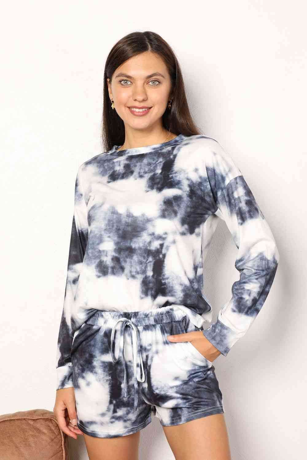 Shiny Tie-Dye Round Neck Top and Shorts Lounge Set for a perfect OOTD – dress to impress outfits from Amexza