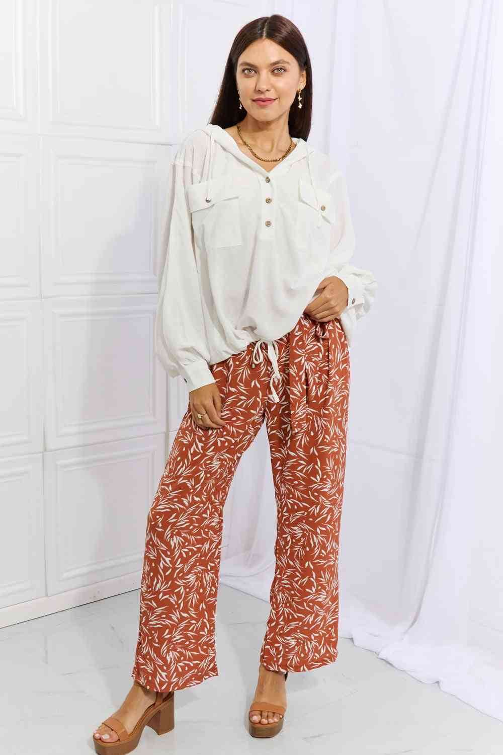 Heimish Right Angle Full Size Geometric Printed Pants in Red Orange for a perfect OOTD – dress to impress outfits from Amexza