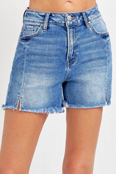 RISEN Front Slit Raw Hem Denim Shorts Medium for a perfect OOTD – dress to impress outfits from Amexza