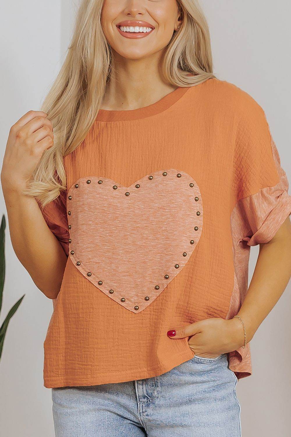 Stud Heart Patch Round Neck Short Sleeve T-Shirt - Amexza