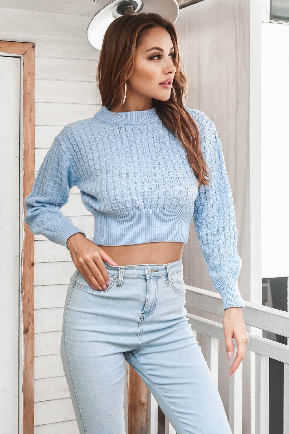 Round Neck Long Sleeve Cropped Sweater for a perfect OOTD – dress to impress outfits from Amexza