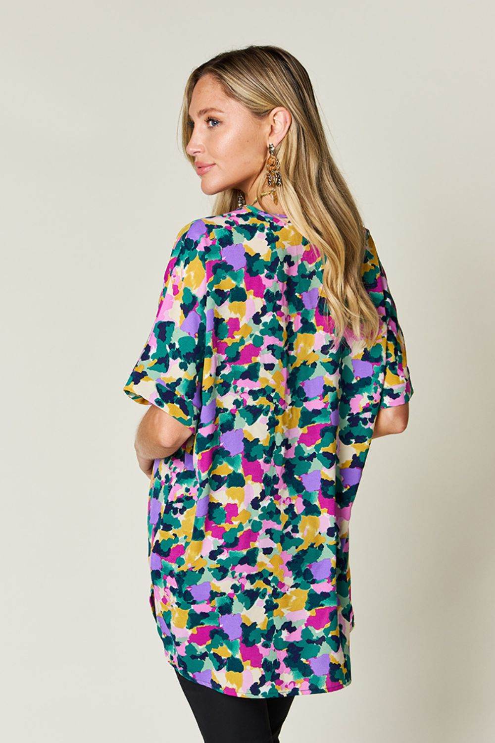 Double Take Full Size Printed V-Neck Short Sleeve Side Slit Top for a perfect OOTD – dress to impress outfits from Amexza