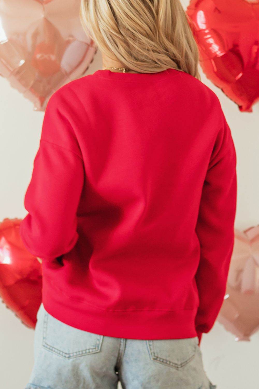 Valentine’s Day Sequin Bow Heart Round Neck Sweatshirt for a perfect OOTD – dress to impress outfits from Amexza