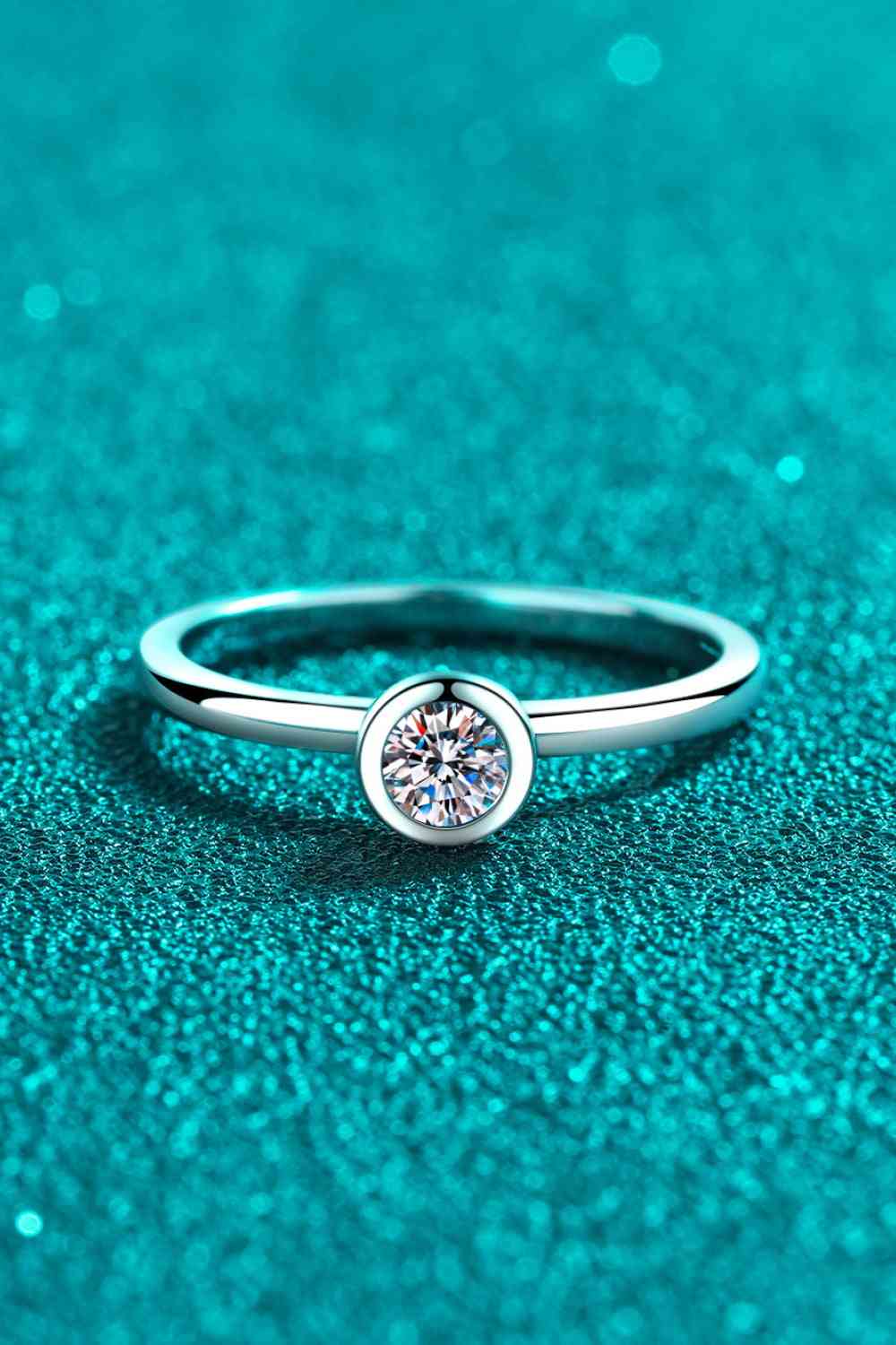 Moissanite Rhodium-Plated Solitaire Ring for a perfect OOTD – dress to impress outfits from Amexza