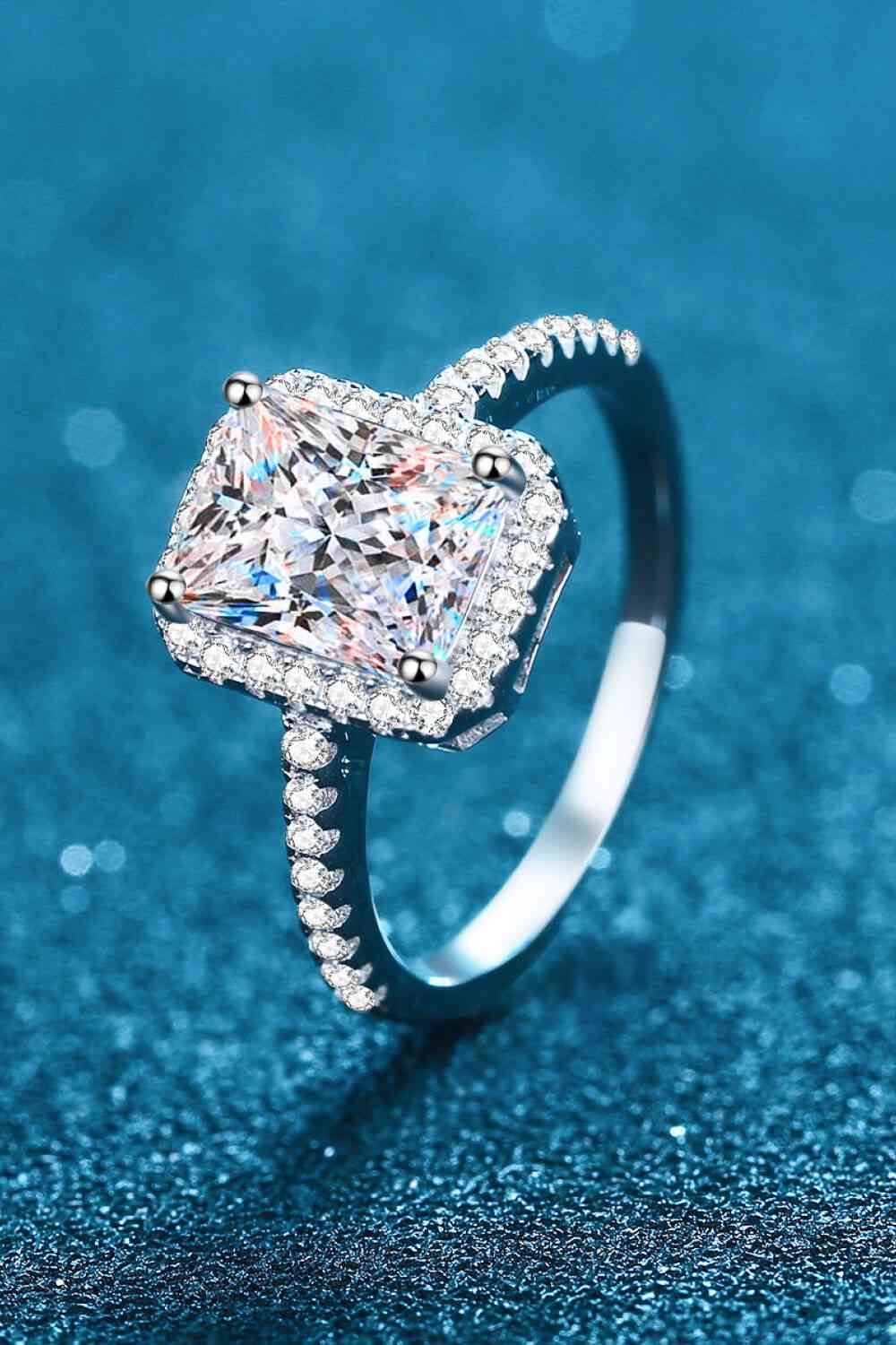 1 Carat Rectangle Moissanite Ring for a perfect OOTD – dress to impress outfits from Amexza