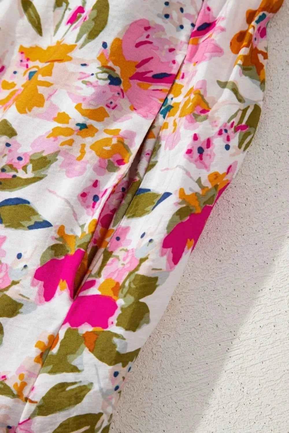 Floral Short Sleeve V Neck Dress with Pockets for a perfect OOTD – dress to impress outfits from Amexza