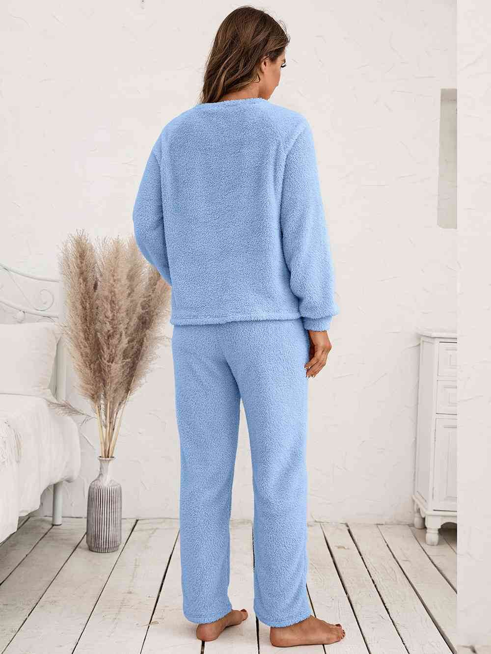 Ivy Lane Teddy Long Sleeve Top and Pants Lounge Set for a perfect OOTD – dress to impress outfits from Amexza