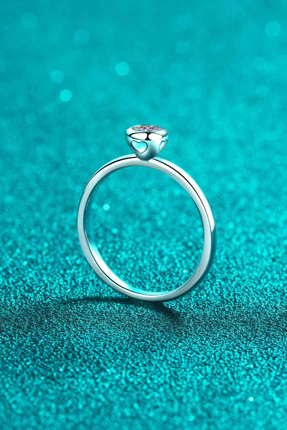 Moissanite Rhodium-Plated Solitaire Ring for a perfect OOTD – dress to impress outfits from Amexza