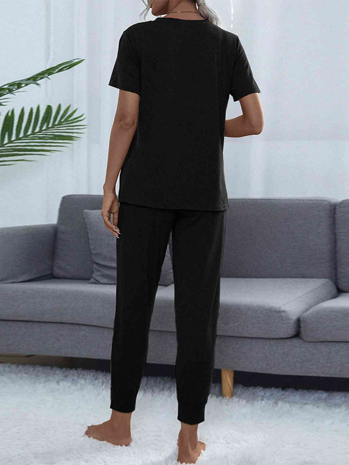 Shiny Round Neck Short Sleeve Top and Pants Set for a perfect OOTD – dress to impress outfits from Amexza