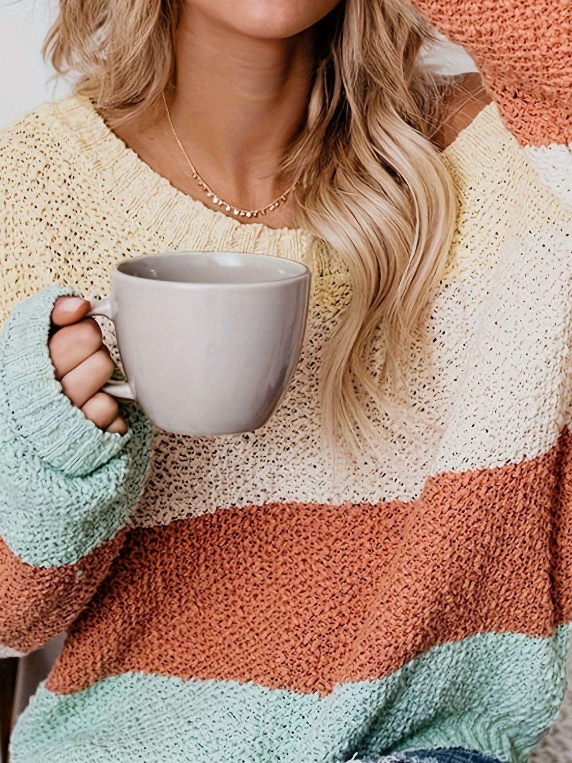 Color Block Round Neck Long Sleeve Sweater for a perfect OOTD – dress to impress outfits from Amexza