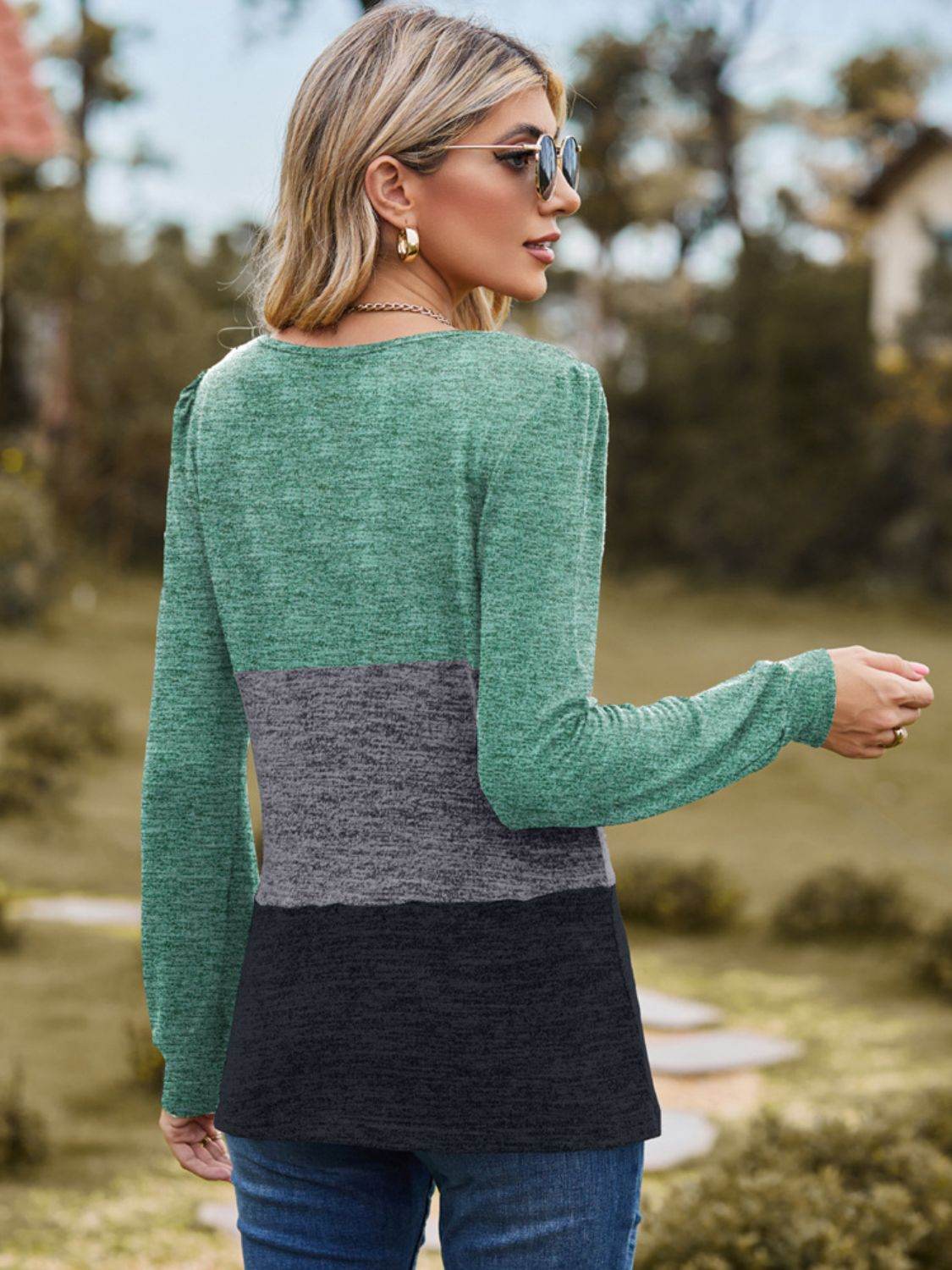 Color Block Square Neck Long Sleeve T-Shirt for a perfect OOTD – dress to impress outfits from Amexza