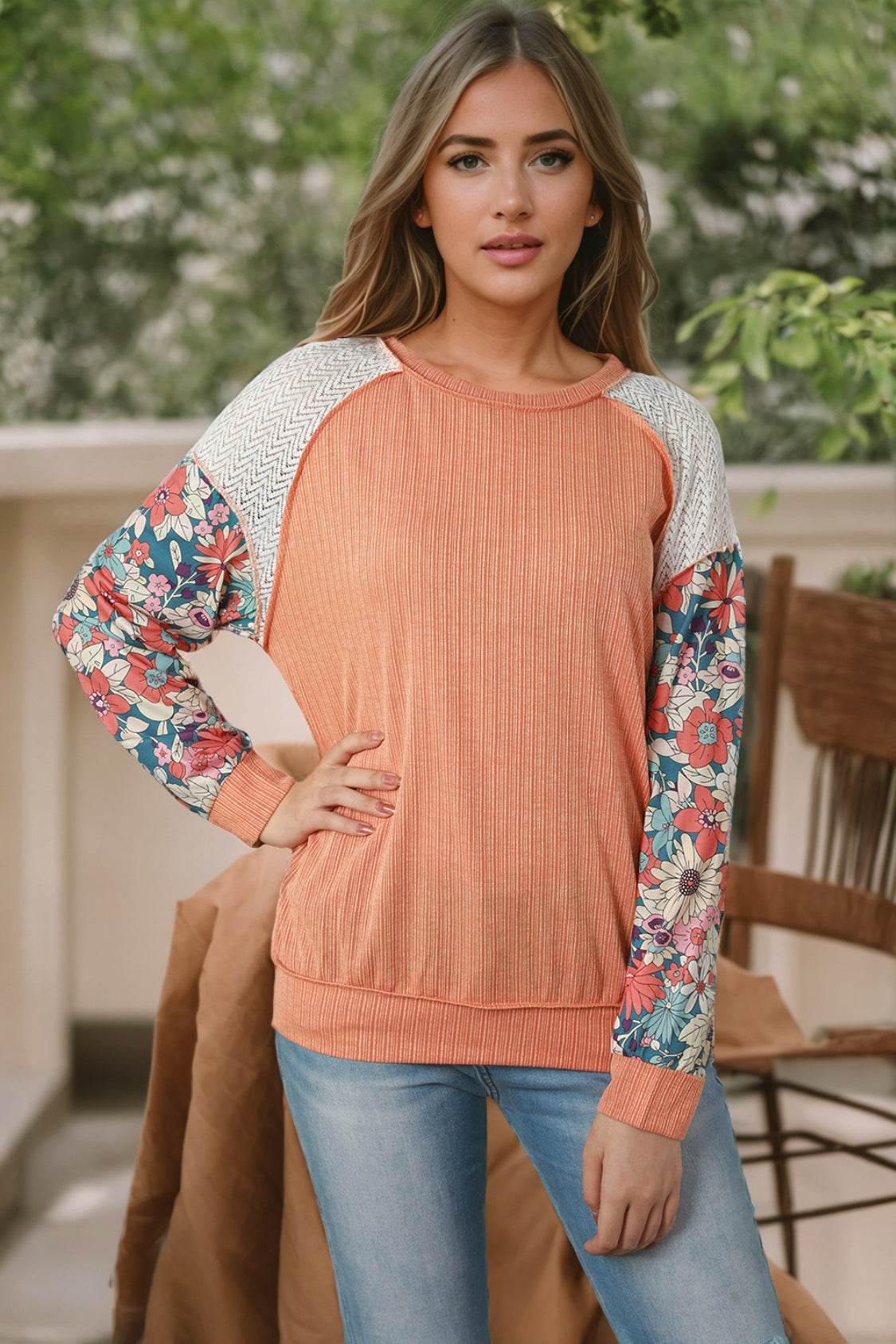 Exposed Seam Round Neck Blouse for a perfect OOTD – dress to impress outfits from Amexza