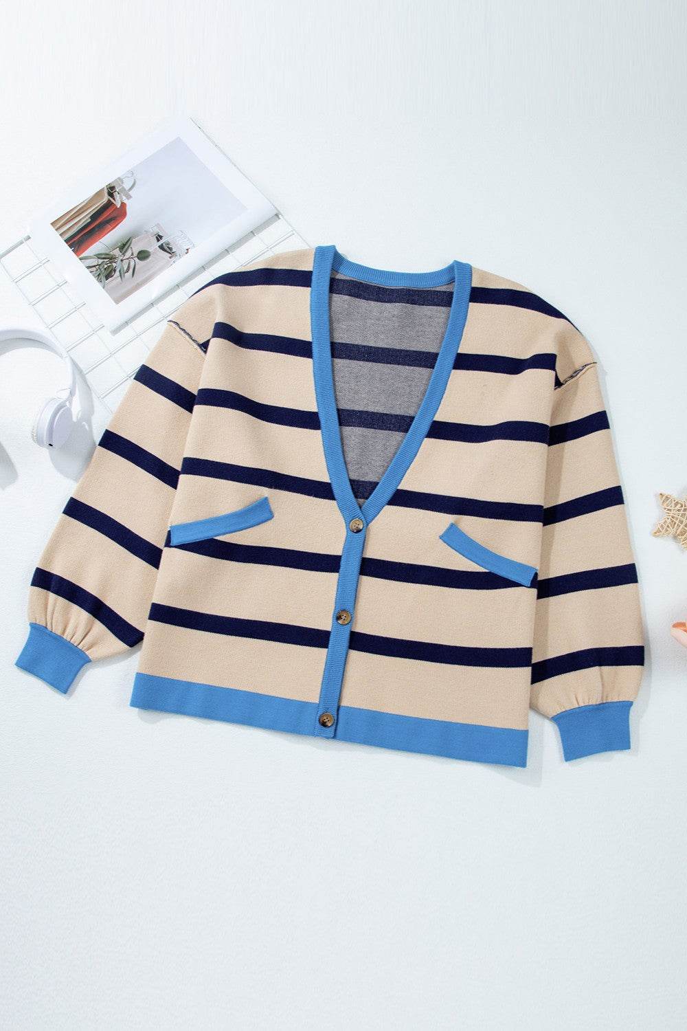 Striped Button Up Long Sleeve Cardigan for a perfect OOTD – dress to impress outfits from Amexza