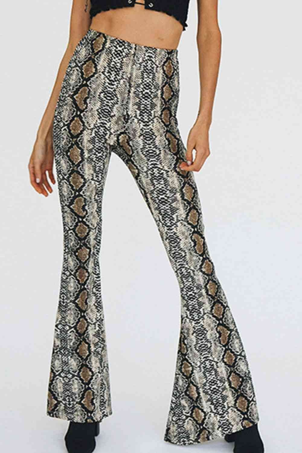 Snakeskin Print Flare Pants Snakeskin for a perfect OOTD – dress to impress outfits from Amexza