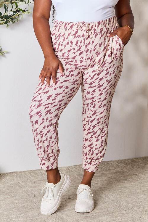 Heimish Full Size Printed Drawstring Pants Burgundy for a perfect OOTD – dress to impress outfits from Amexza