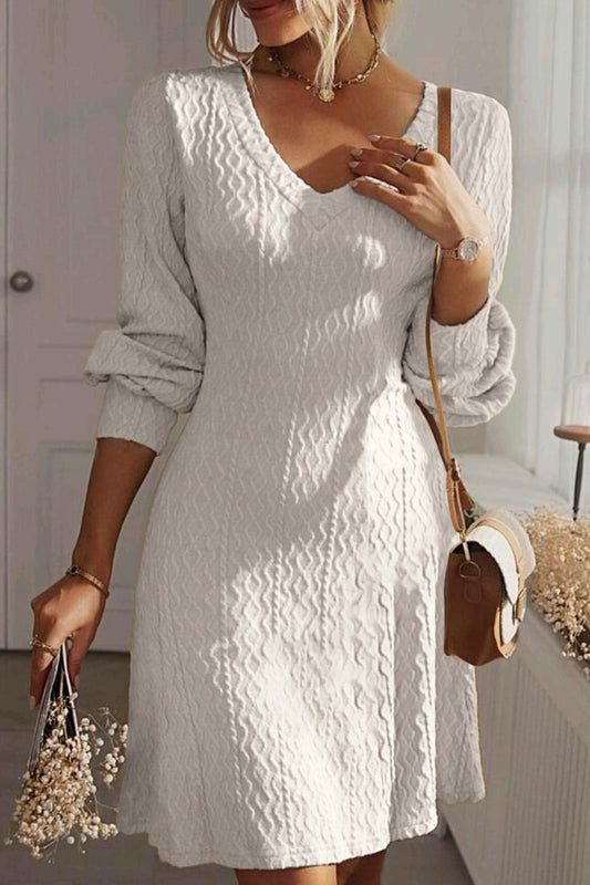 Texture V-Neck Long Sleeve Dress - White / S