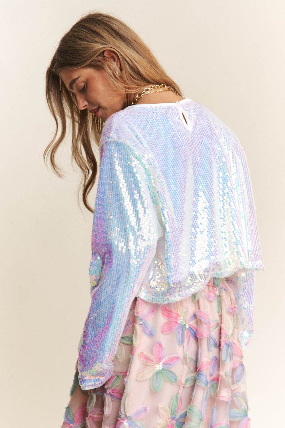 J.NNA Sequin Long Sleeve Crop T-Shirt for a perfect OOTD – dress to impress outfits from Amexza