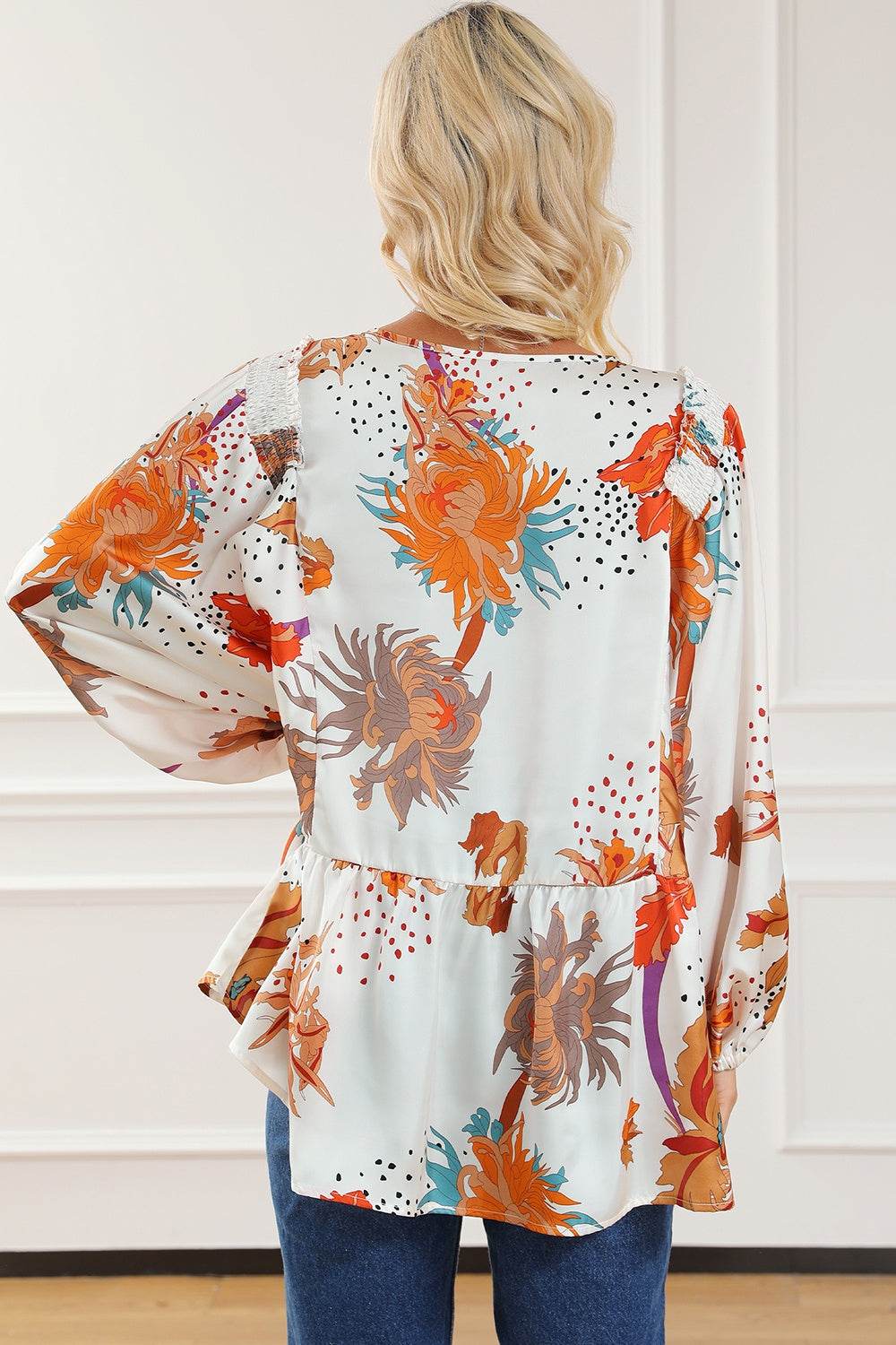 Printed V-Neck Smocked Balloon Sleeve Blouse for a perfect OOTD – dress to impress outfits from Amexza