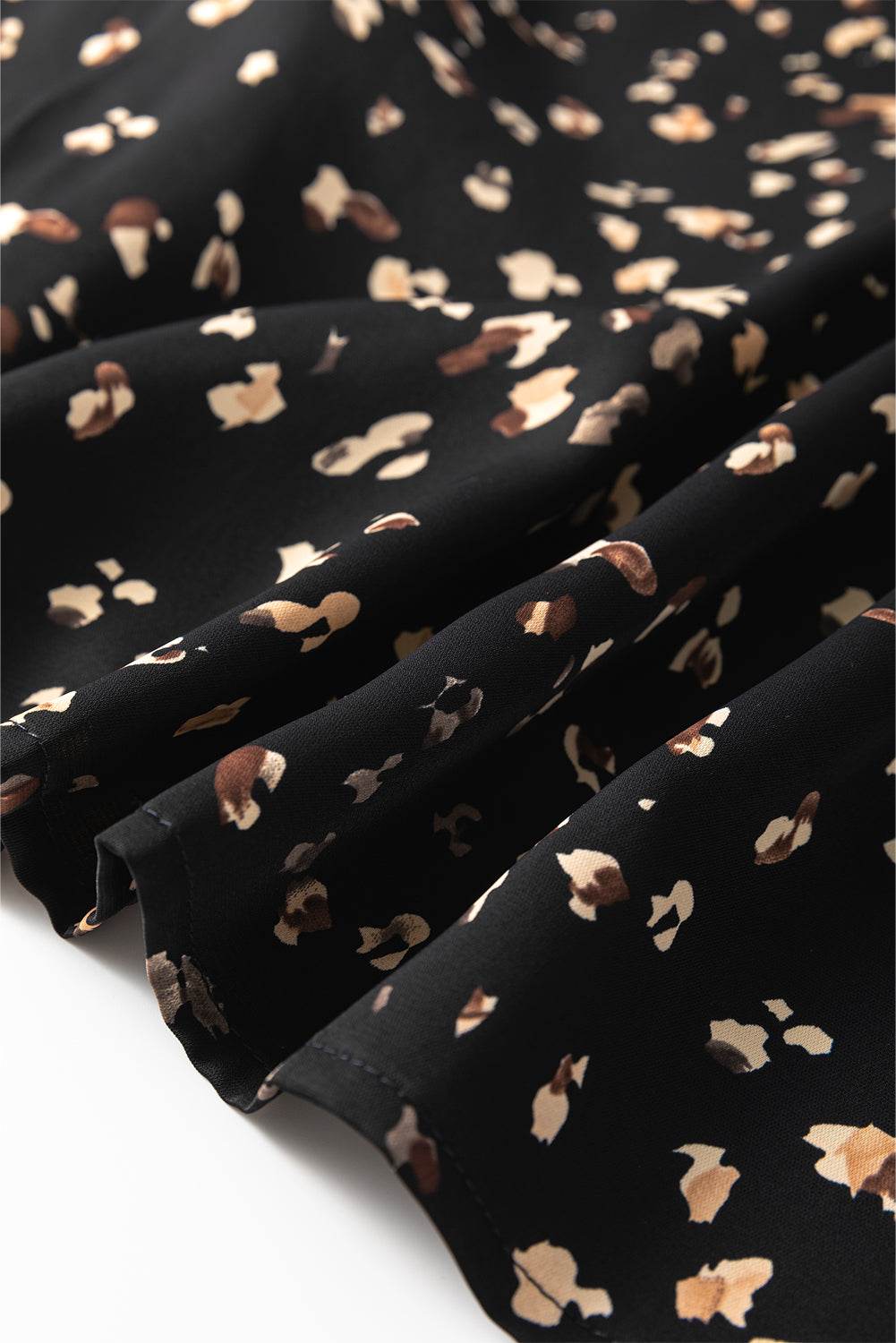 Printed Mock Neck Balloon Sleeve Blouse for a perfect OOTD – dress to impress outfits from Amexza