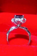 2 Carat Black Moissanite Floral Ring for a perfect OOTD – dress to impress outfits from Amexza