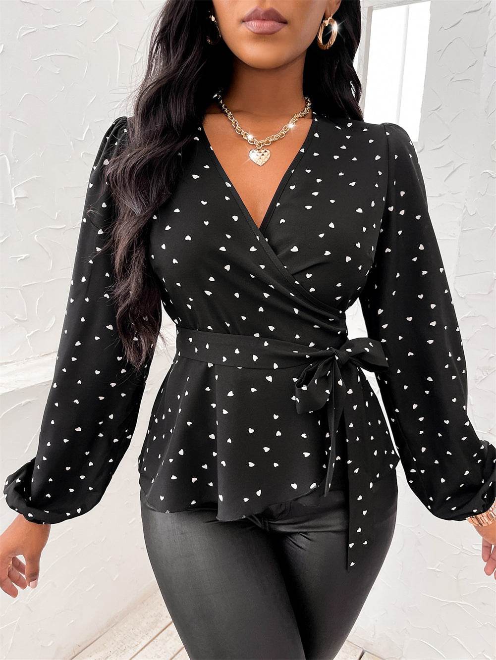 Heart Print Surplice Balloon Sleeve Blouse for a perfect OOTD – dress to impress outfits from Amexza