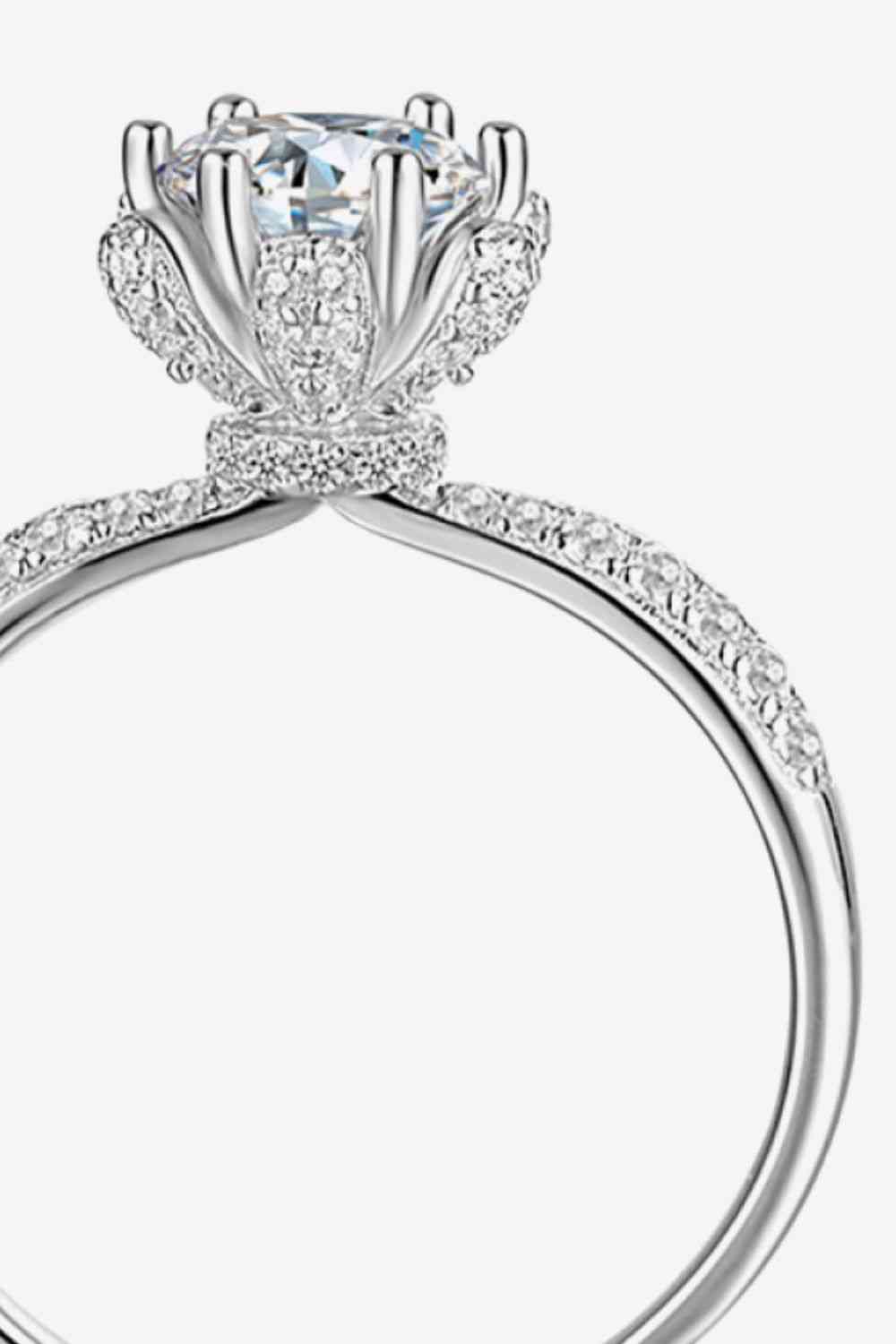 1 Carat Moissanite 6-Prong Ring for a perfect OOTD – dress to impress outfits from Amexza