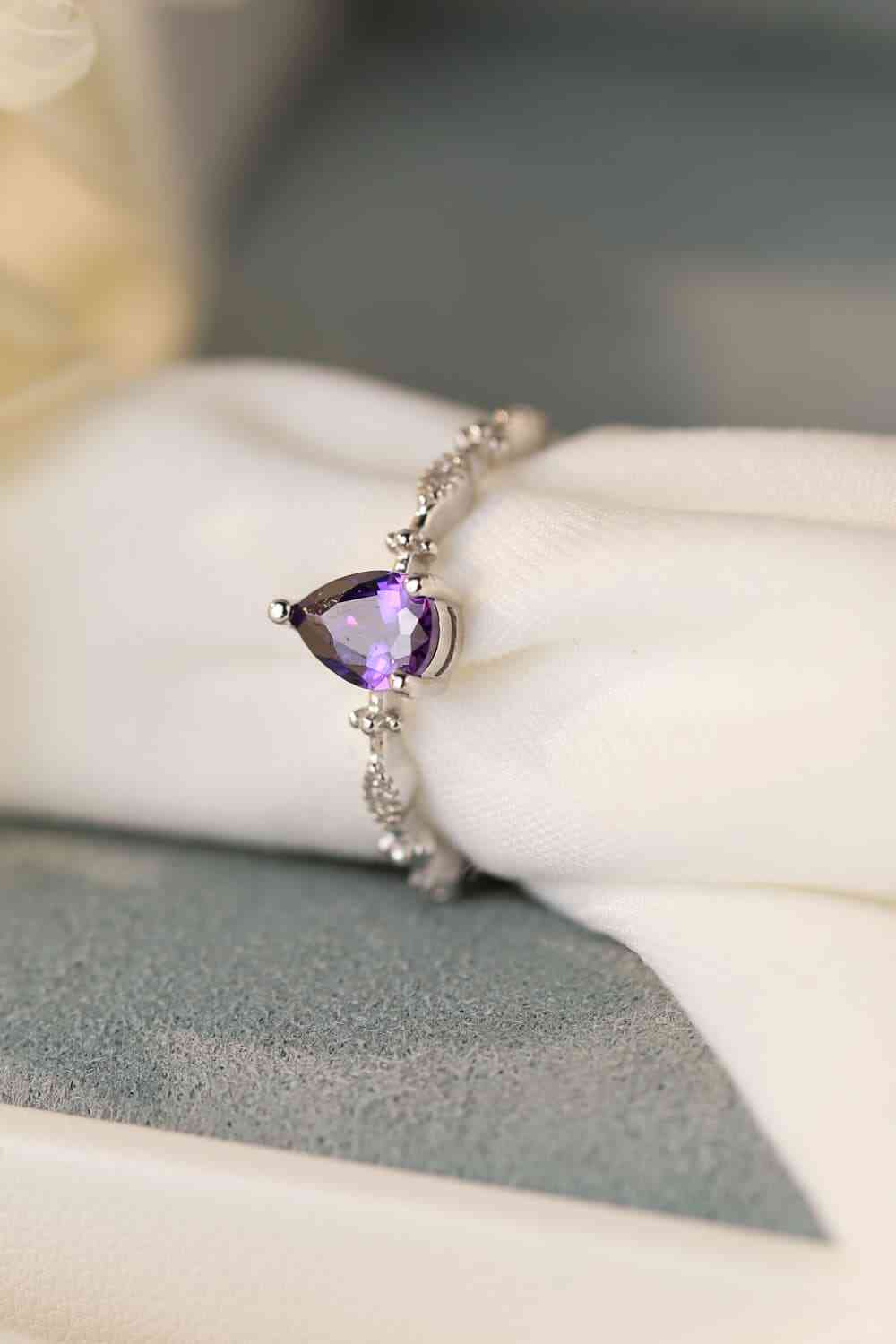 Amethyst 925 Sterling Silver Ring Violet for a perfect OOTD – dress to impress outfits from Amexza