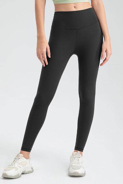 Wide Waistband Slim Fit Active Leggings Black for a perfect OOTD – dress to impress outfits from Amexza