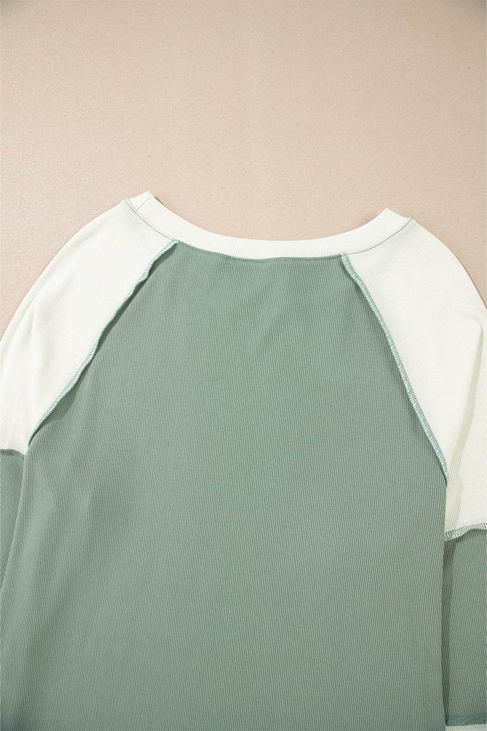 Color Block Round Neck Raglan Sleeve Top for a perfect OOTD – dress to impress outfits from Amexza