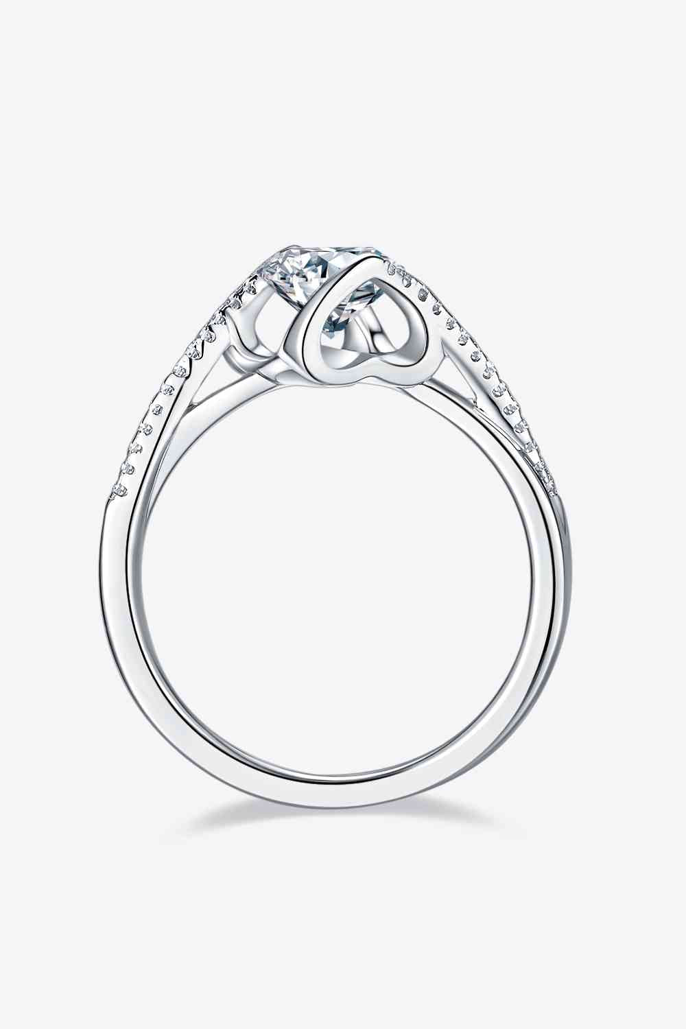 1 Carat Moissanite 925 Sterling Silver Twisted Ring for a perfect OOTD – dress to impress outfits from Amexza