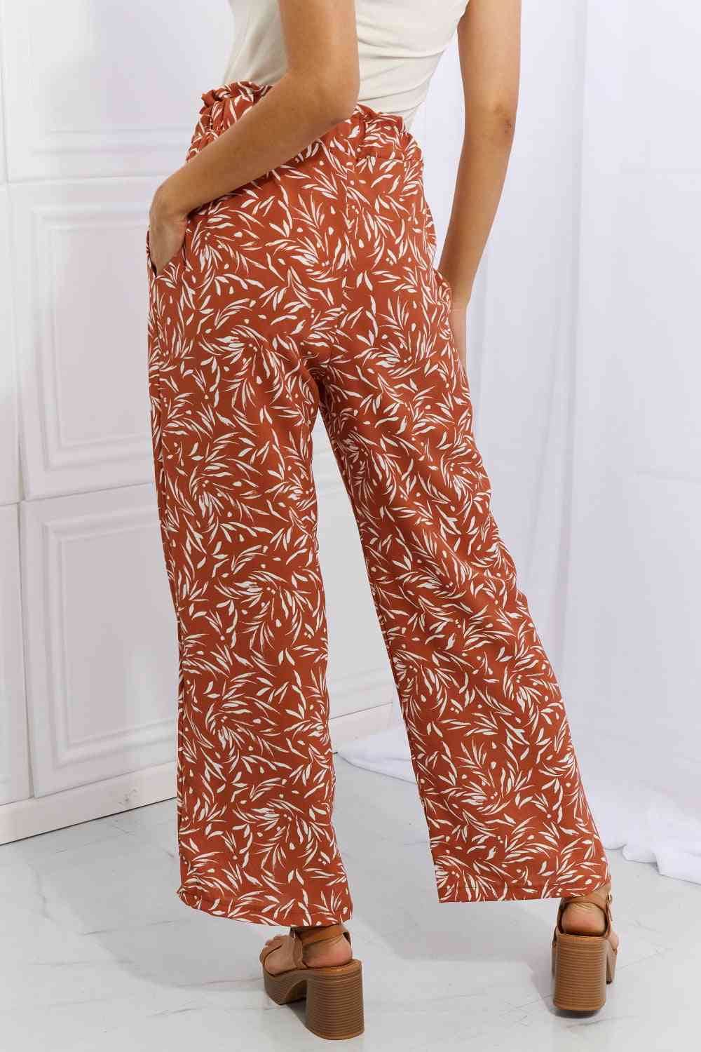 Heimish Right Angle Full Size Geometric Printed Pants in Red Orange for a perfect OOTD – dress to impress outfits from Amexza