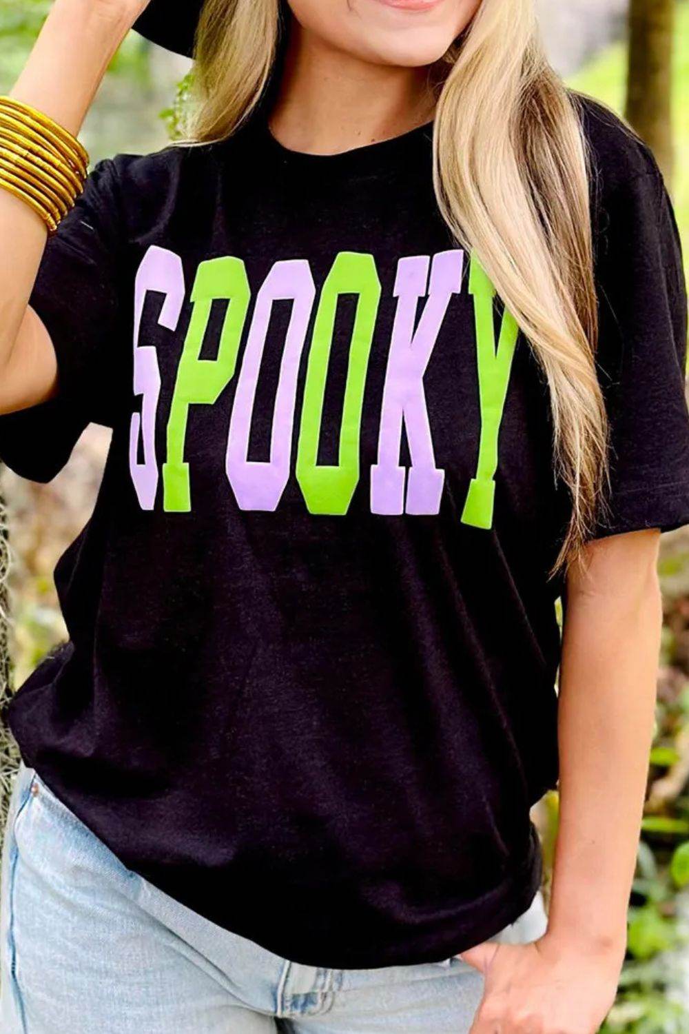 SPOOKY Round Neck Short Sleeve T-Shirt Black for a perfect OOTD – dress to impress outfits from Amexza