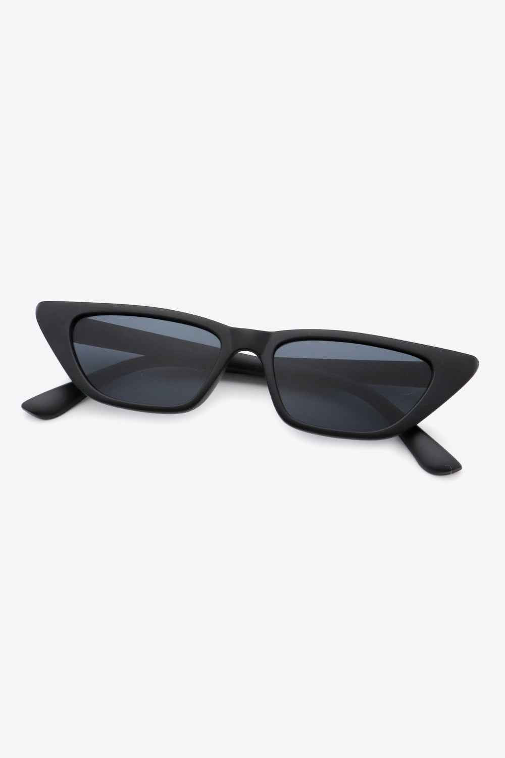 UV400 Polycarbonate Cat Eye Sunglasses Black One Size for a perfect OOTD – dress to impress outfits from Amexza