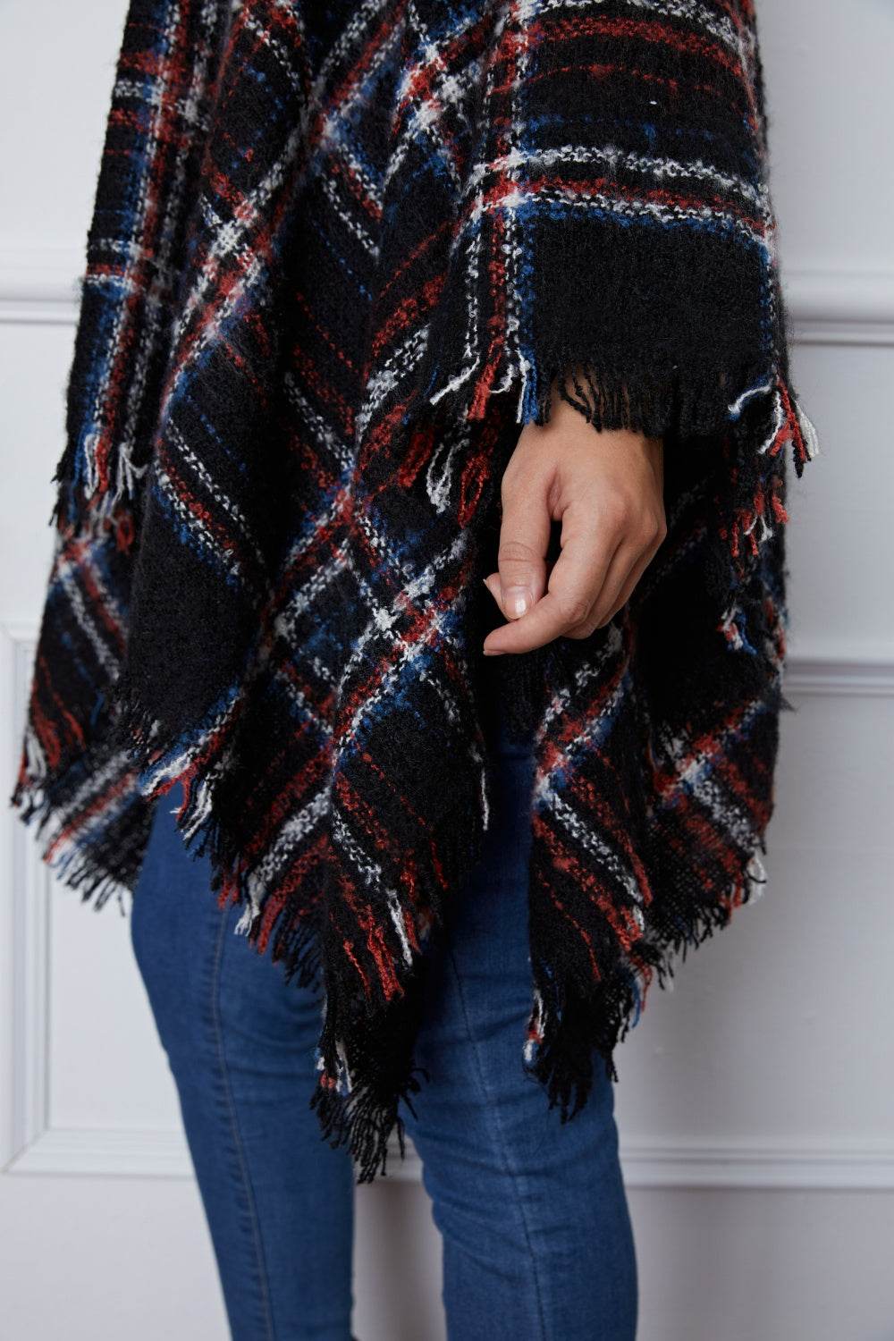 Shiny Turtleneck Plaid Raw Hem Sweater for a perfect OOTD – dress to impress outfits from Amexza