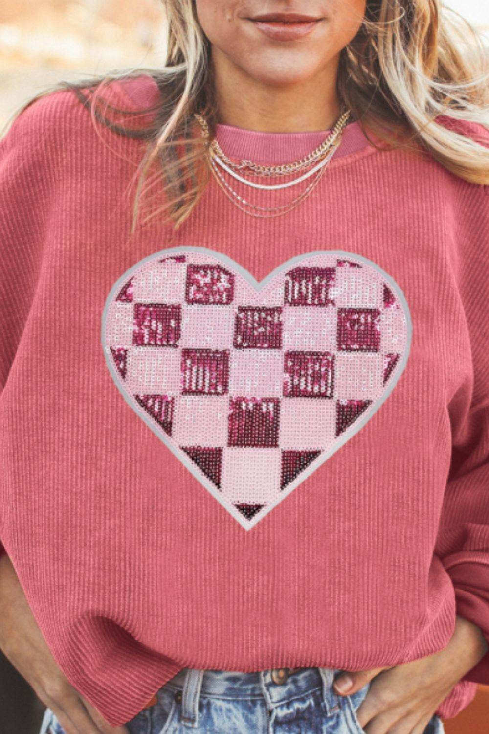 Valentine’s Day Sequin Checkered Heart Long Sleeve Sweatshirt for a perfect OOTD – dress to impress outfits from Amexza